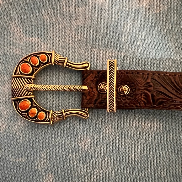 Studio Barse Gemstone Bronze and Leather Buckle Bracelet - Picture 3 of 8